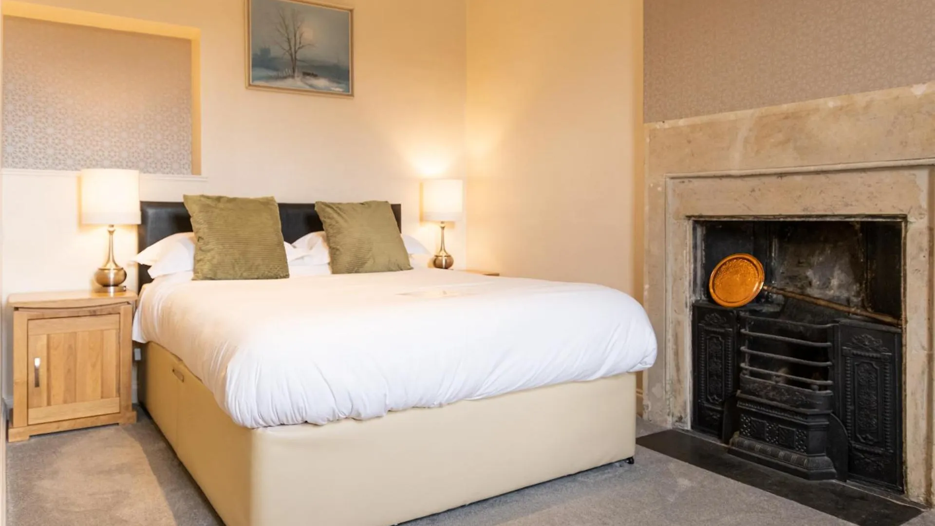 Guest house Rose And Crown Bath Hotel Hinton Charterhouse